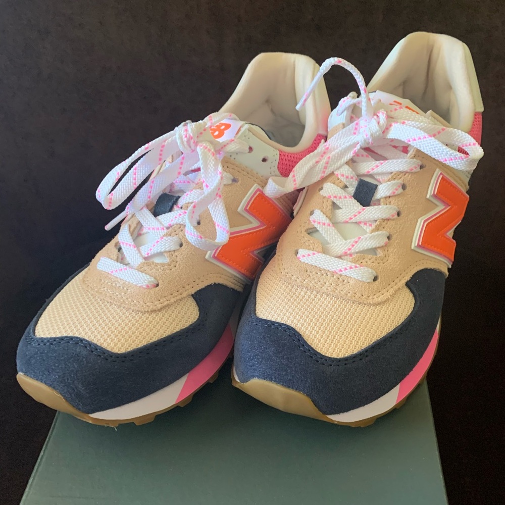 New Balance 574
 Beige and Navy Sneakers with Orange/Pink Accents